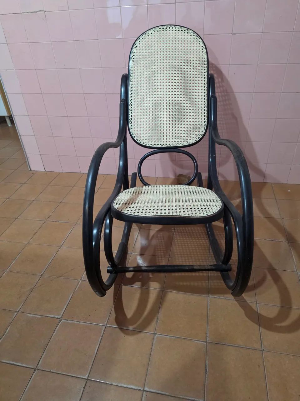 Cadeira de balanço  - Foto 4