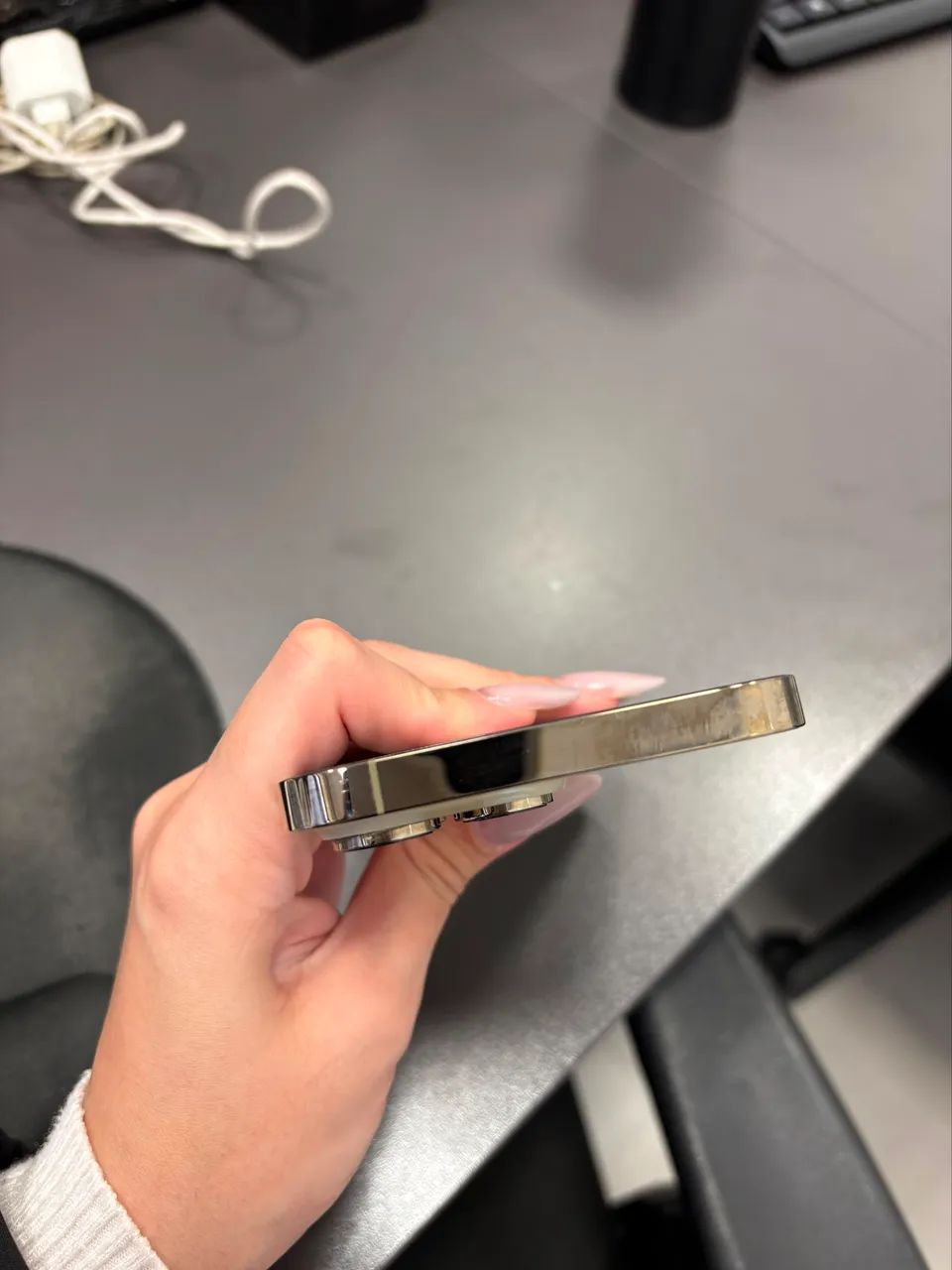 IPhone 14 Pro Max Dourado - Foto 4