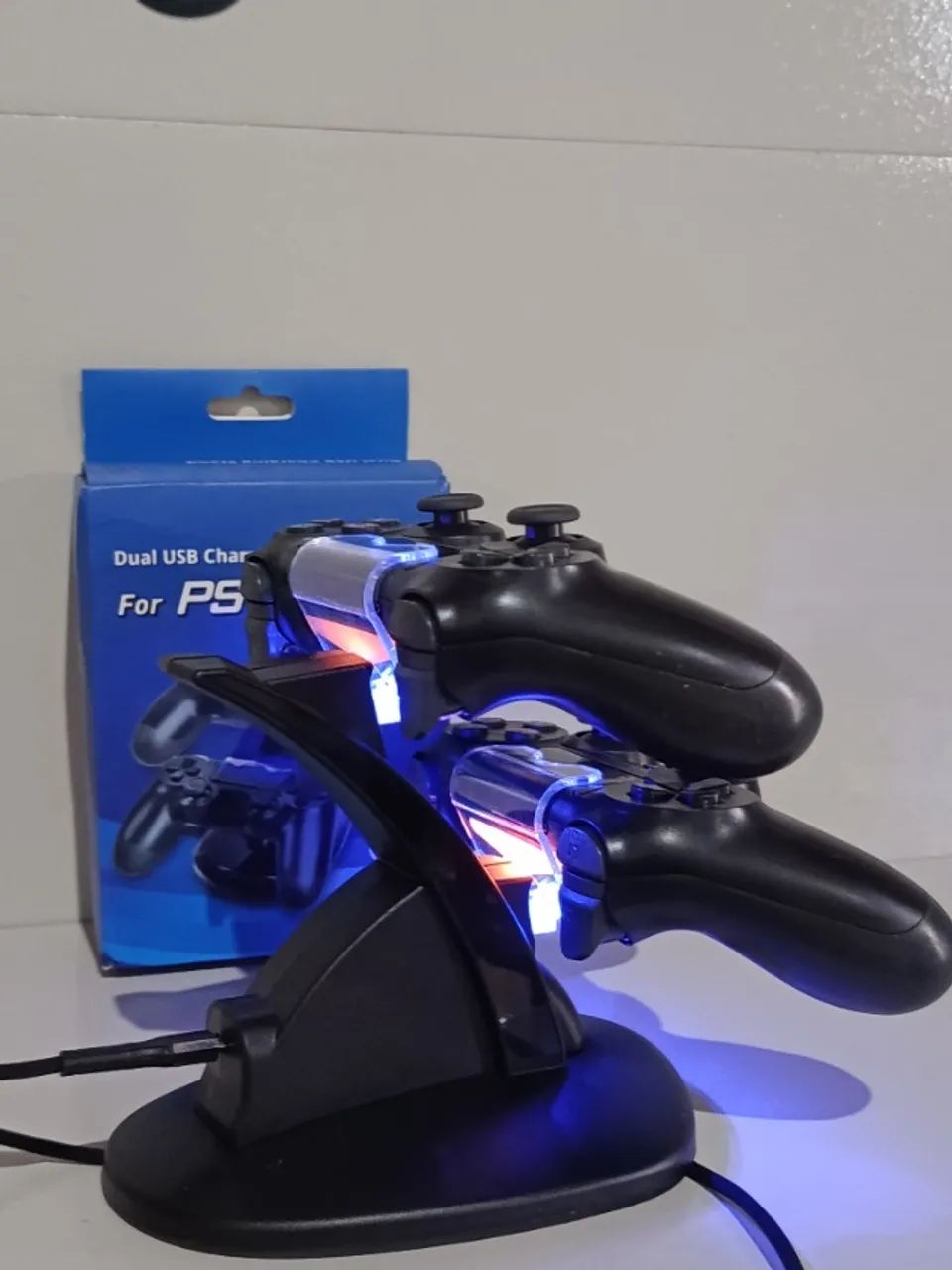 Base Carregadora Dupla para Controle PS4 - Dock para 2 Controles - Foto 5