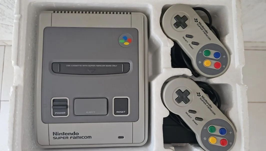 Super Famicom na Caixa  - Foto 2