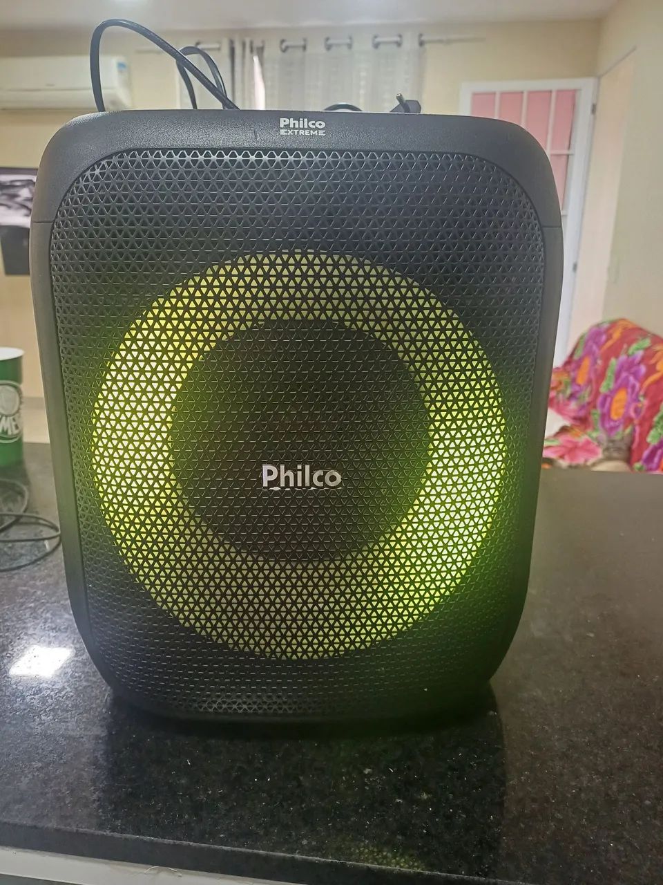 Caixa de som philco
