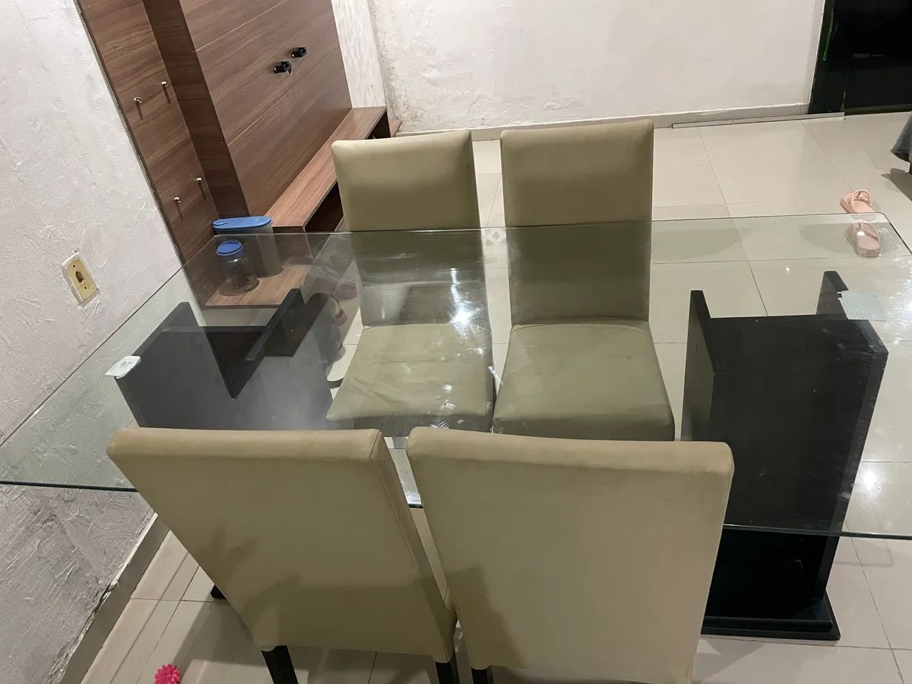 Mesa de vidro com cadeiras - Foto 4