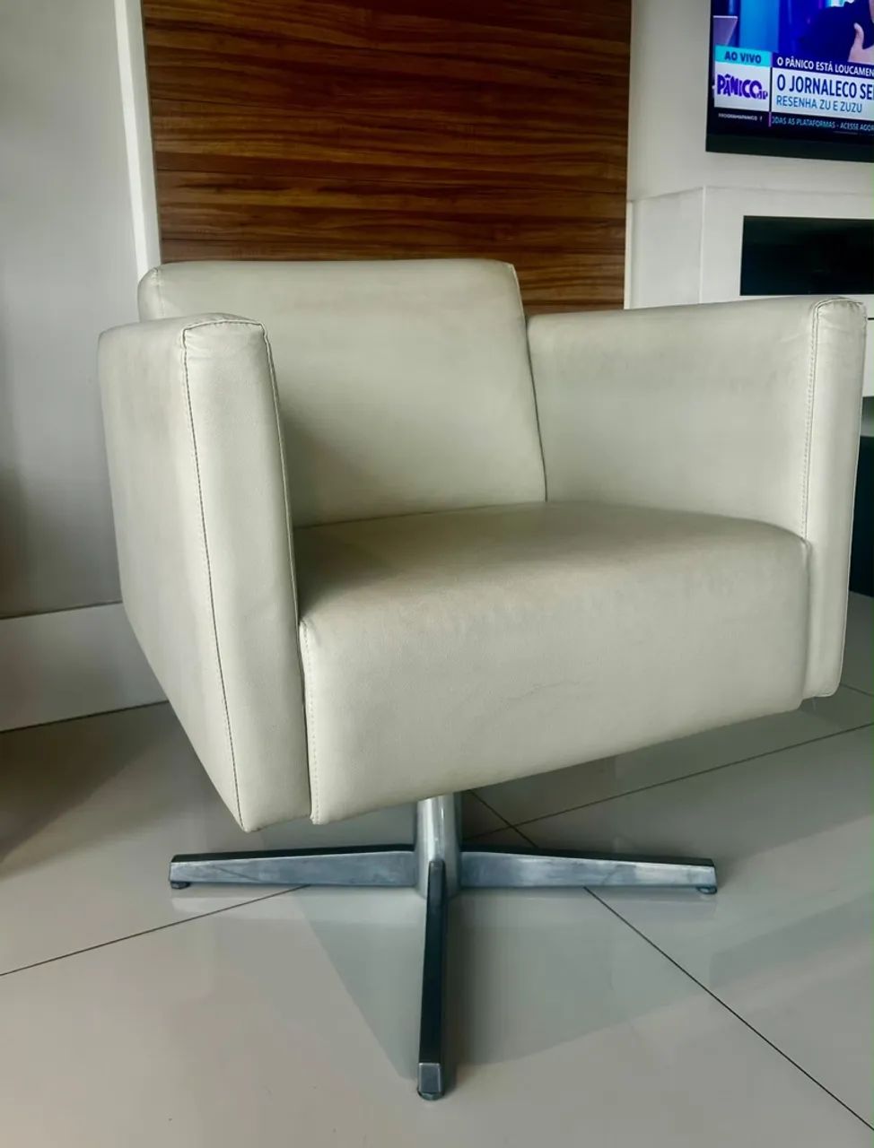 Poltronas Giratórias  - Foto 2