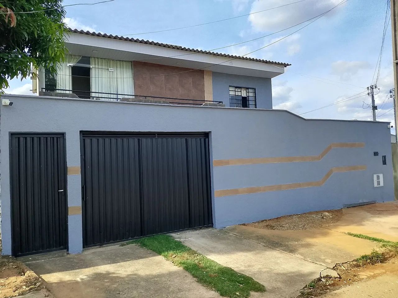 Sobrado com piscina, 4 quartos - Foto 2