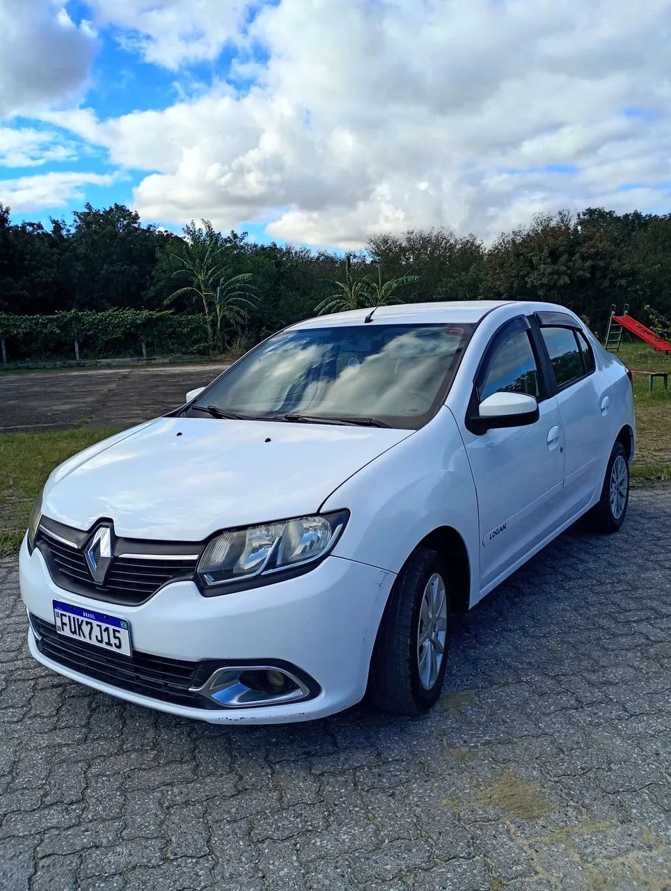 Renault Logan EXPRES./EXP. UP HI-FLEX 1.0 16V 4P 2015