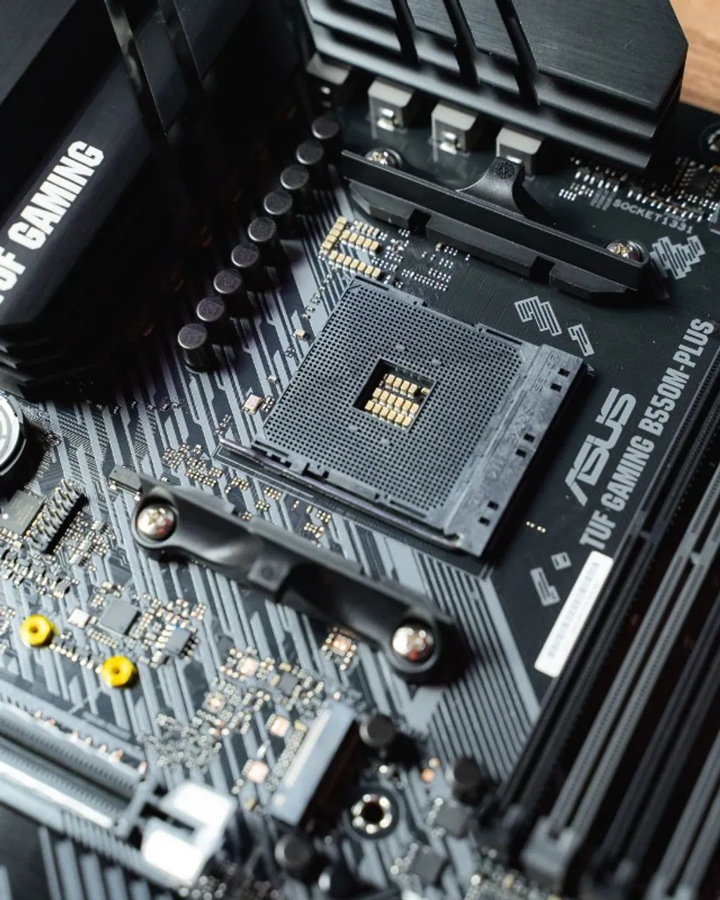 B550m Asus TUF Gaming LACRADA - Foto 4
