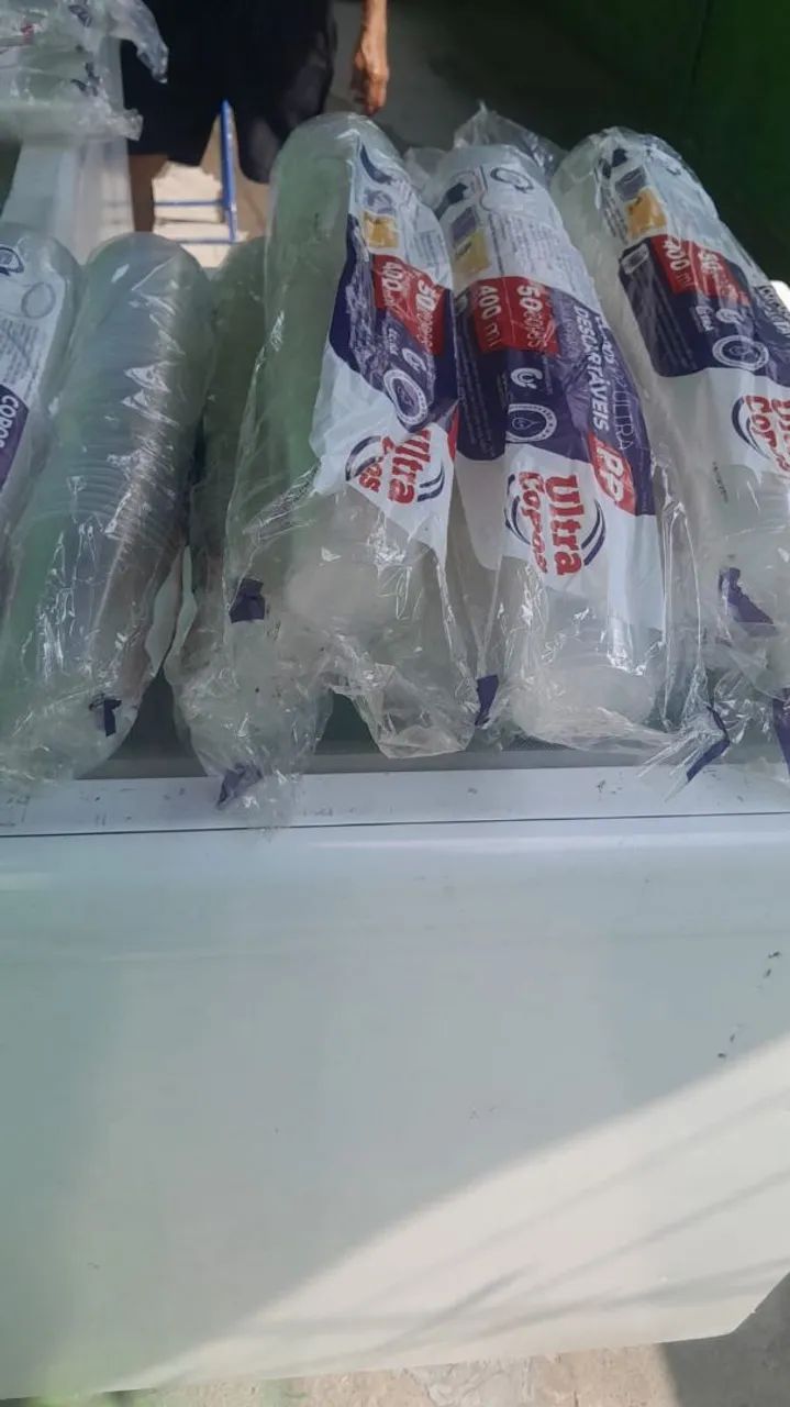 Copos descartáveis  - Foto 2