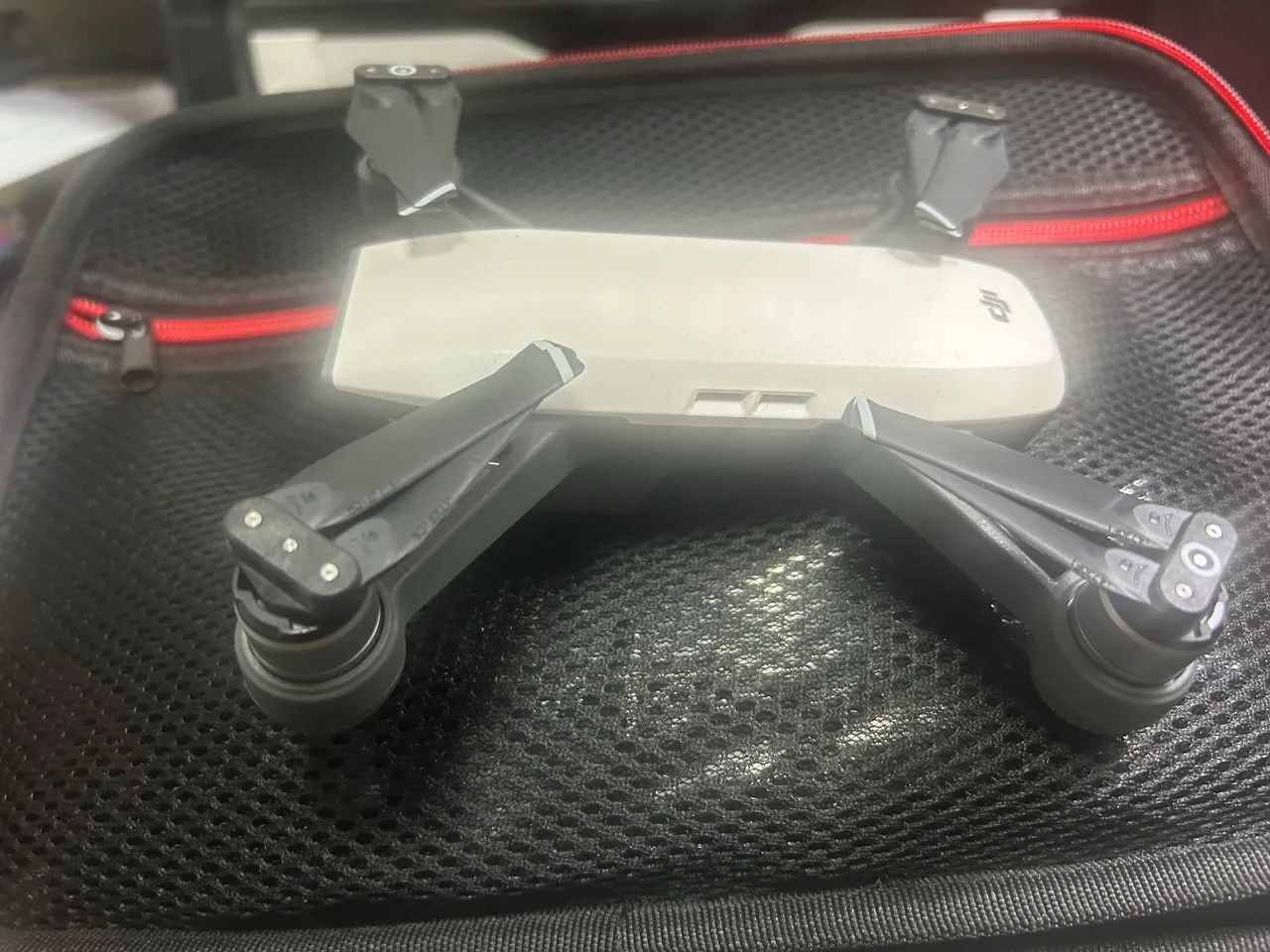 DRONE DJI SPARK - POUCO USO - Foto 4