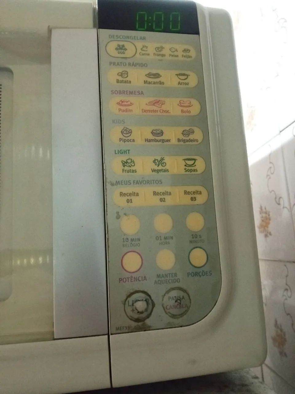 Microondas semi-novo  - Foto 2