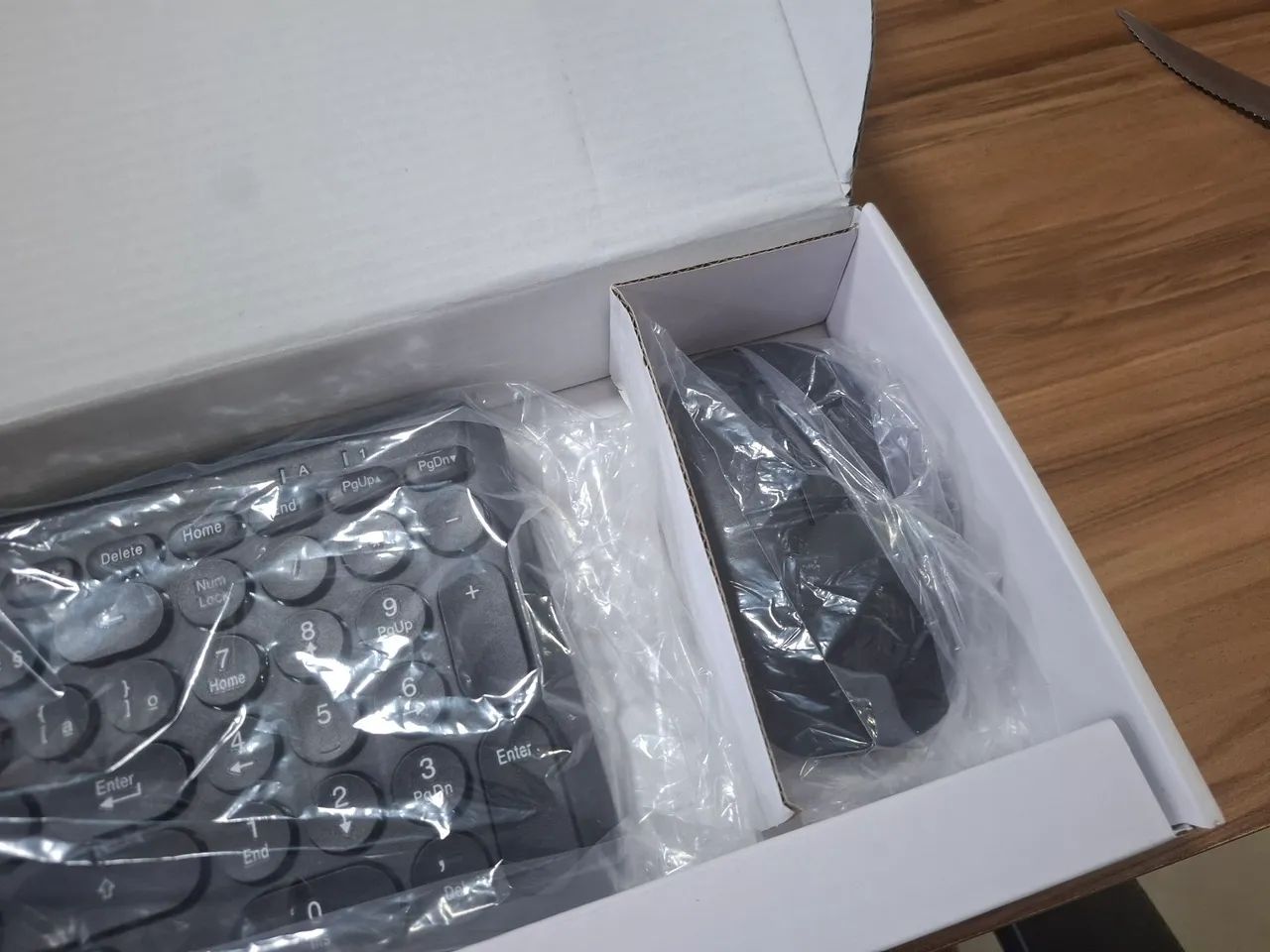 TECLADO + MOUSE SEM FIO ? R$ 80,00 - Foto 2