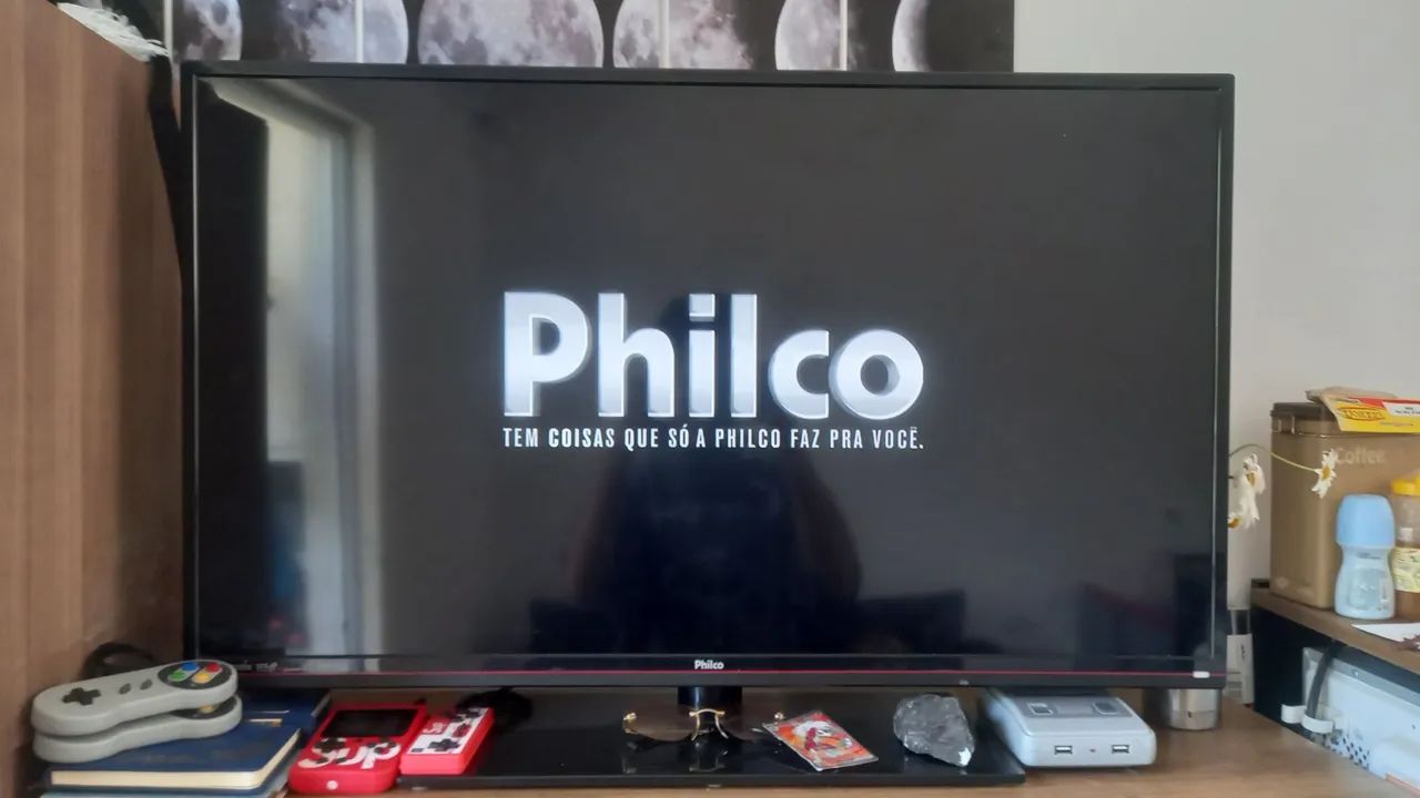 Vendo TV philco 39 polegadas LCD e LED