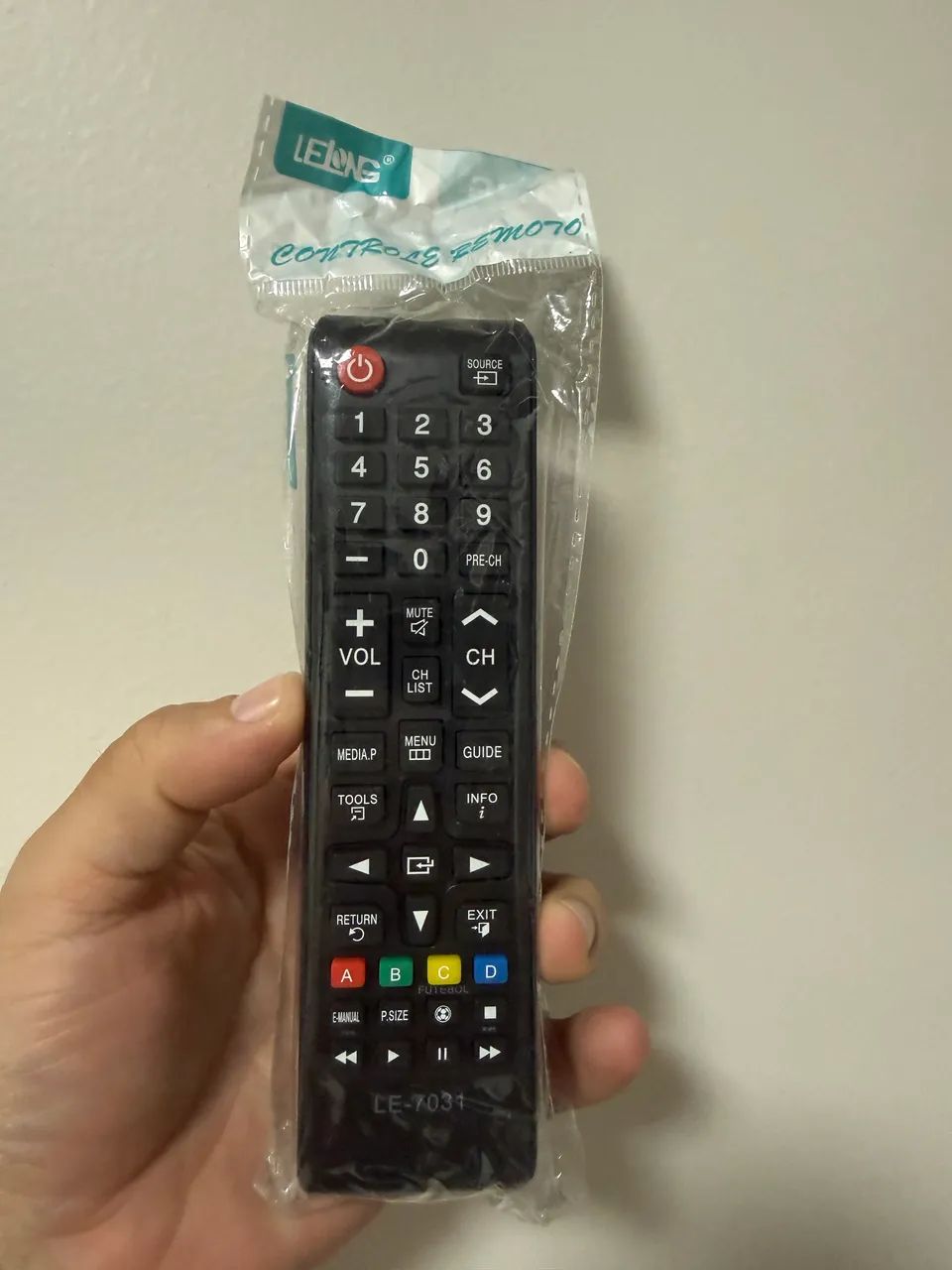 própria Lelong e os modelos LE-605A e LE-7031  - Foto 4