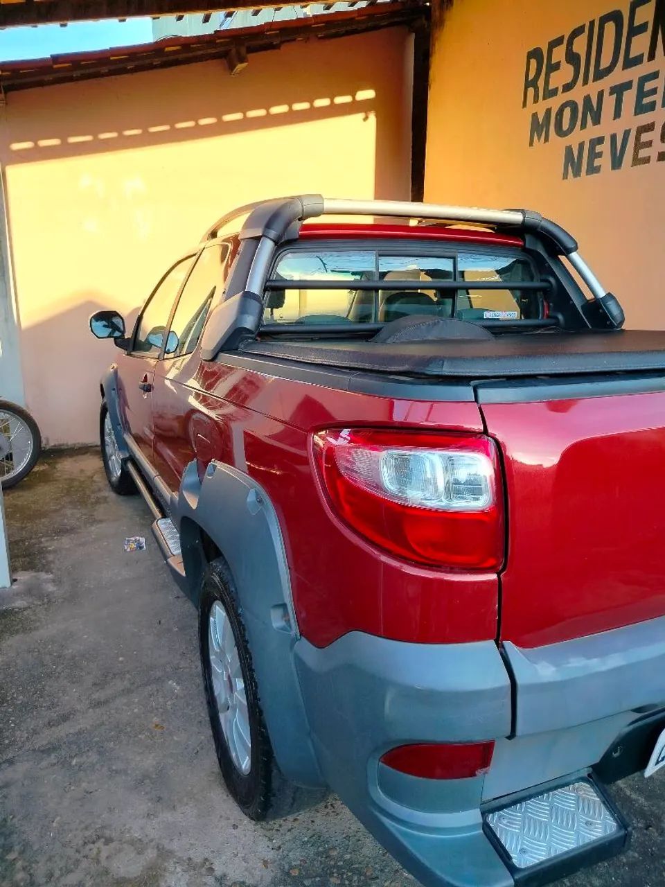 Fiat Strada Adventure1.8/ 1.8 Locker Flex CD 2016 - Foto 4