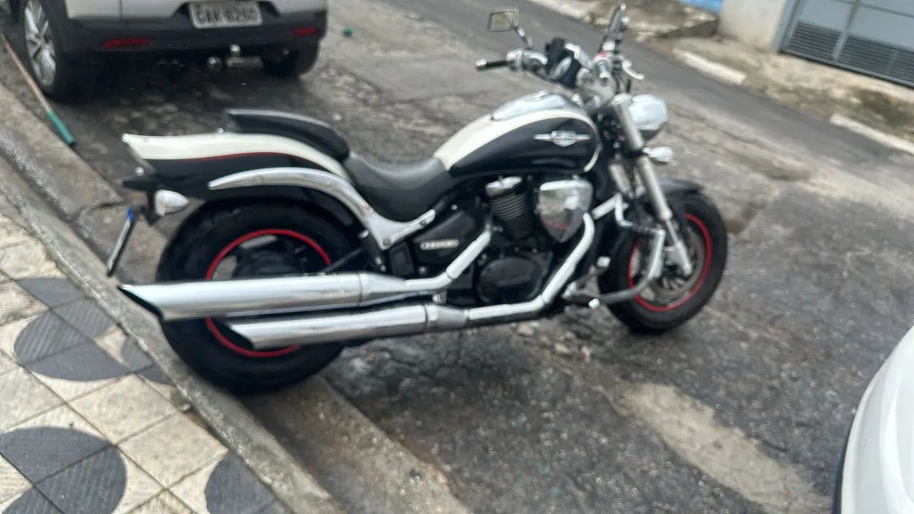 Suzuki Boulevard M800 - Foto 3