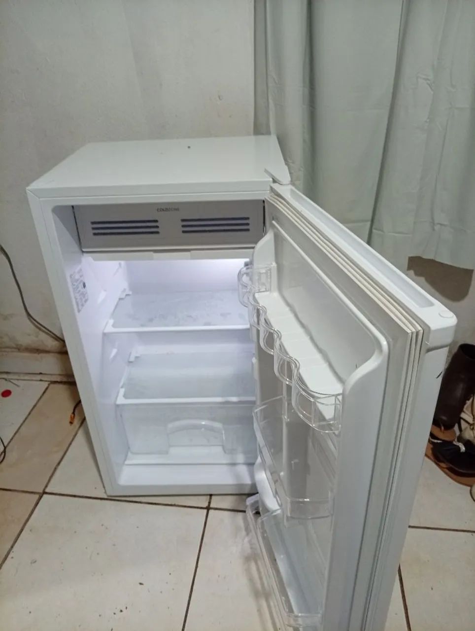 Freegobar pouco tempo de uso $1,000 - Foto 4