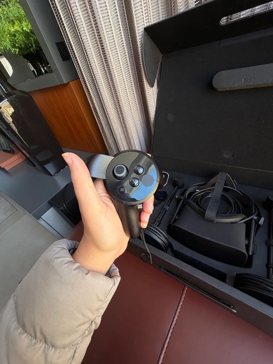 Óculos de realidade virtual - Oculus Rift CV1 completo  - Foto 5