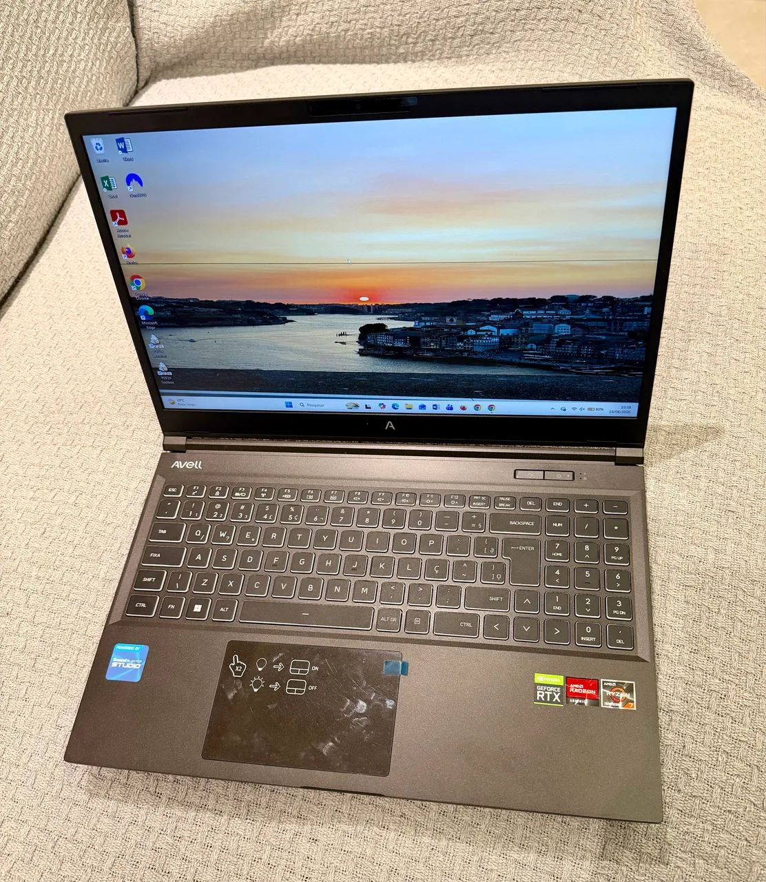 Vendo Notebook Avell