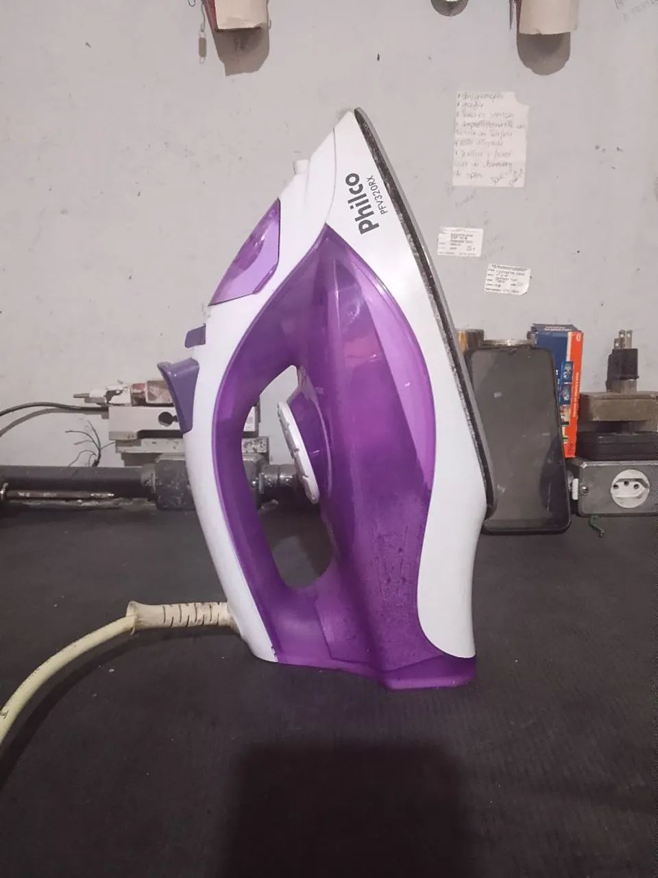 Ferro de passar Roupa 