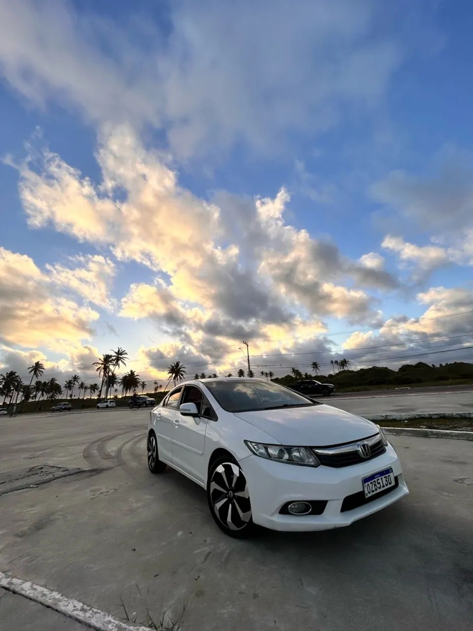 Honda Civic Civic Sedan LXR 2.0 Flexone 16V Aut. 4p 2014