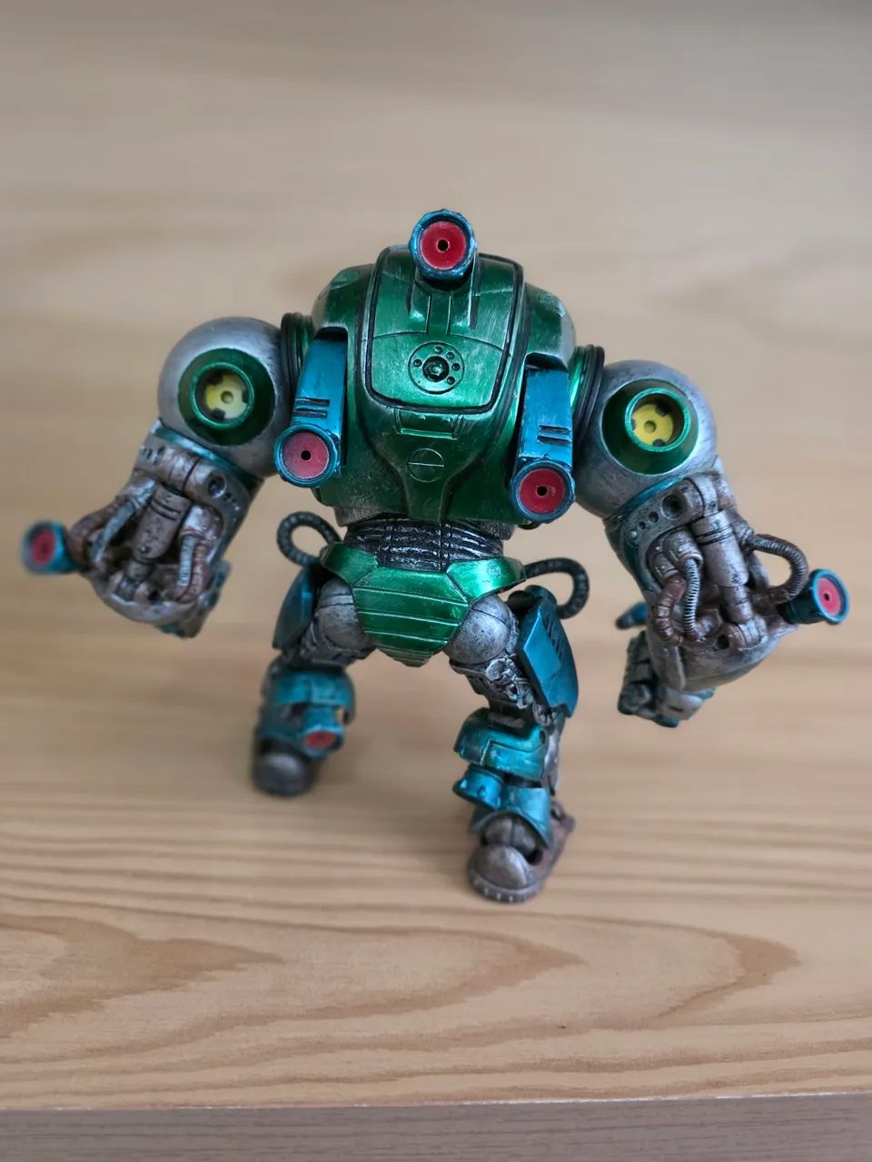 Vendo Mecha Hulk Toy Biz  2004 - Foto 4
