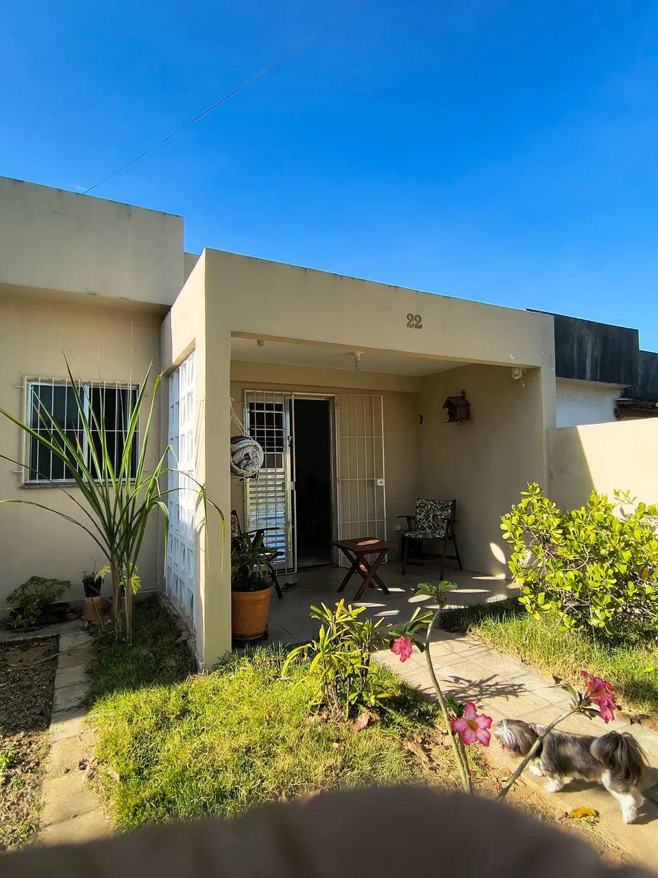 OPORTUNIDADE! REPASSE (CEF) LINDA CASA;  reformada e com Split nos quartos.  - Foto 2