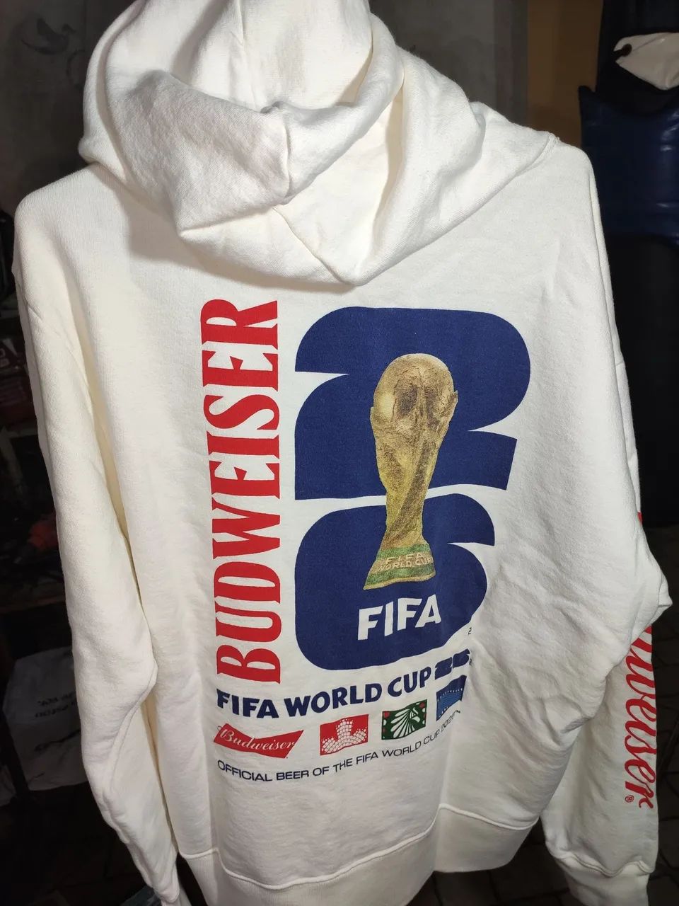 Moletom Budweiser Copa 2026 - Foto 4