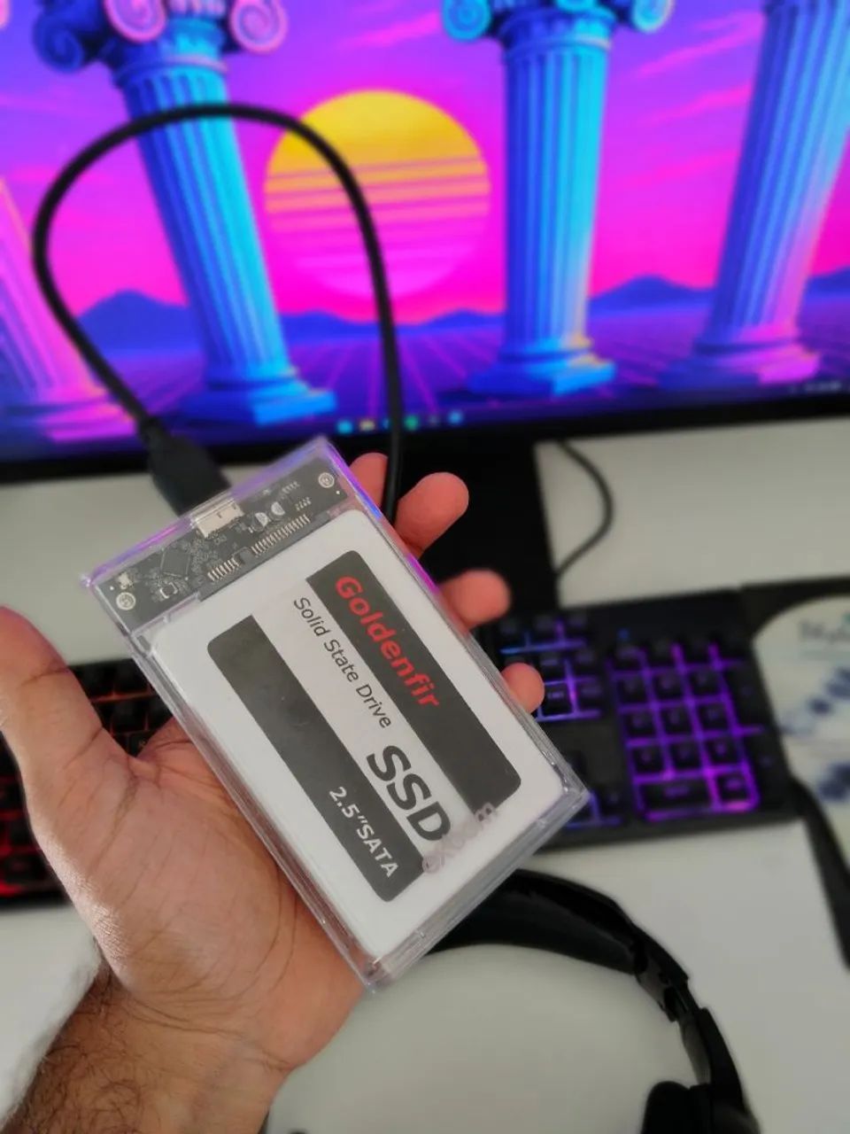 SSD 240GB + CASE EXTERNO USB