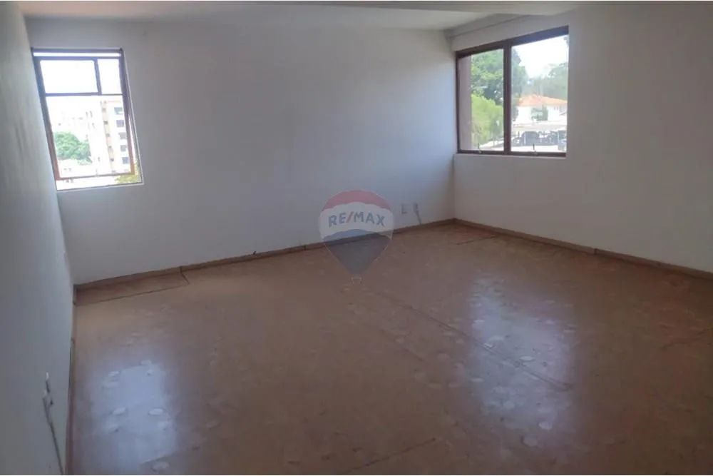 Sala comercial - Centro de Lavras - Locação - Edifício Rodartino Rodarte - Preço Reduzido 