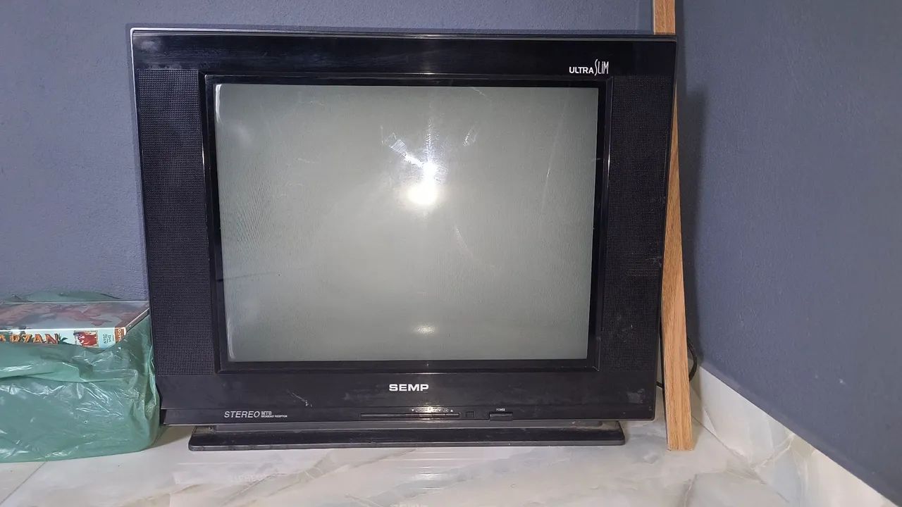 Tv de Tubo Semp Toshiba 21 Polegadas 