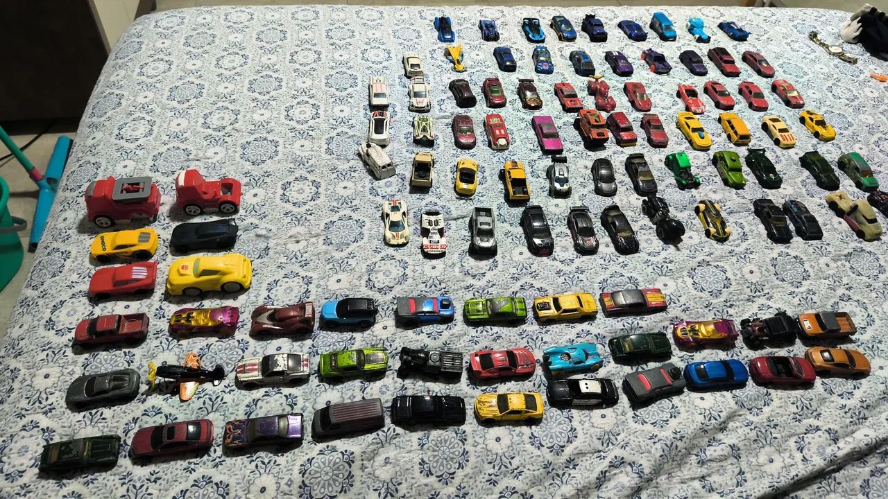 Brinquedo carros - Foto 2