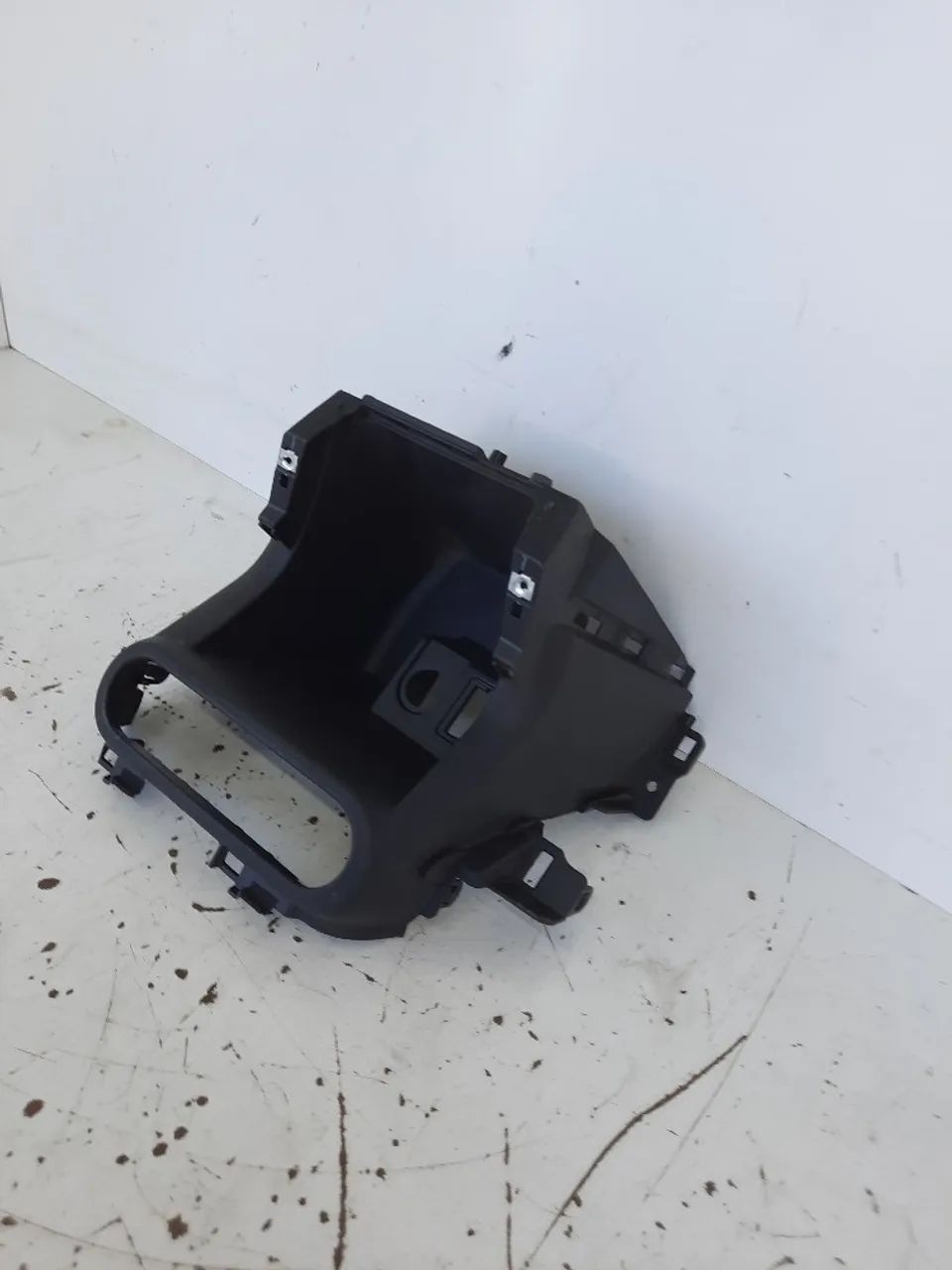 Moldura Console Central Nissan Kicks 2019 - Foto 3