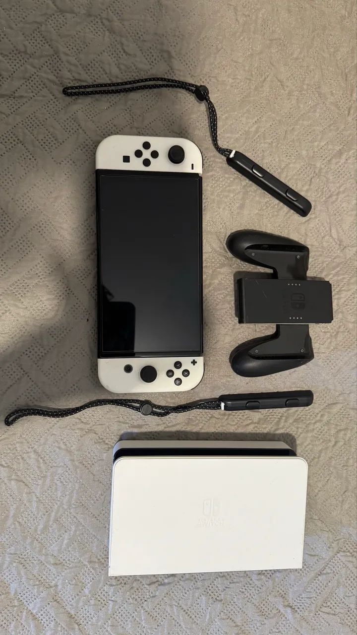 Nintendo Switch OLED Branco 64gb