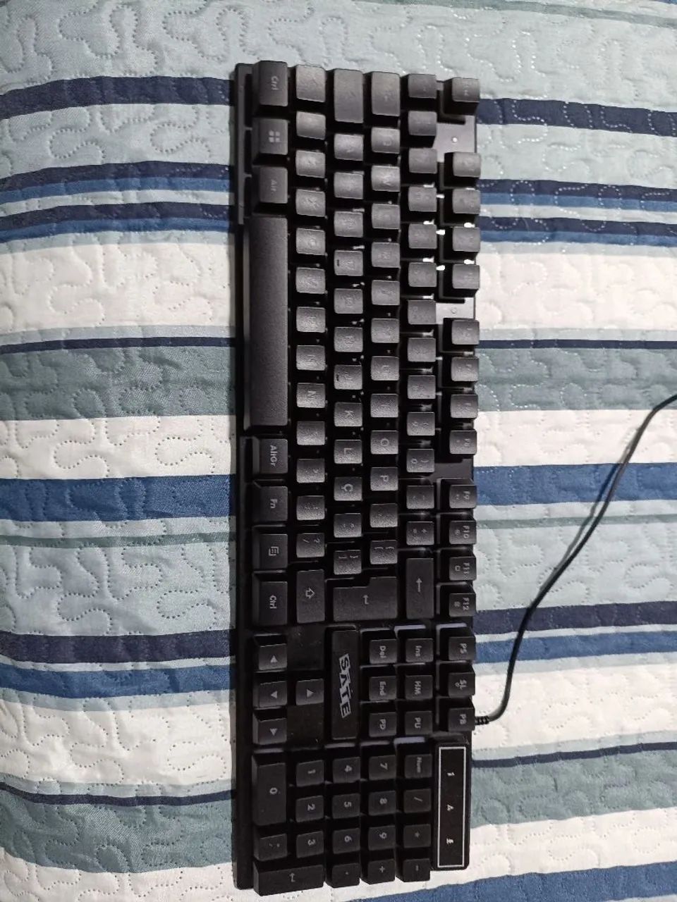 Teclado 100% com fio (sem caixa)