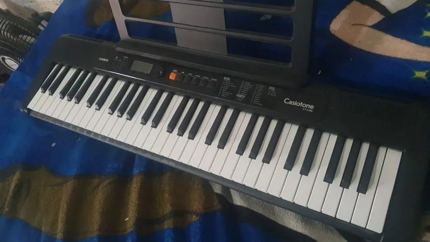 TECLADO CT-S200 CASSIO