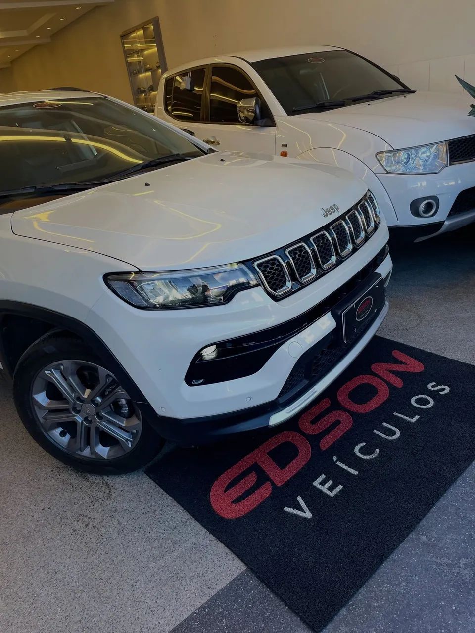 Jeep Compass Longitude 2.0 4X2 Flex 16V Aut. 2023 - Foto 2