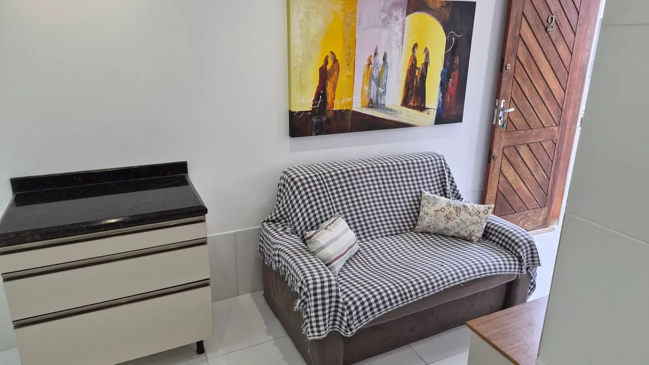 Apto para máximo 2 pessoas, confortavelmente mobiliado . Contato walter * - Foto 2