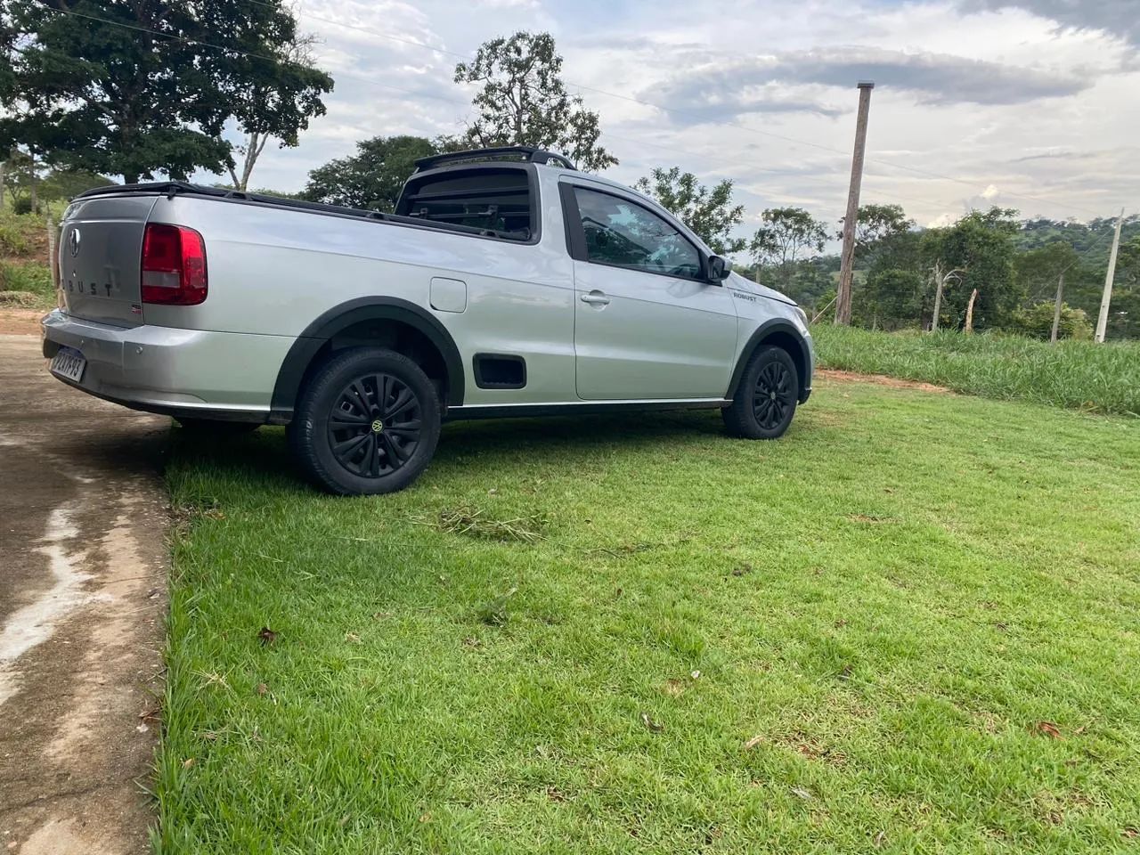 Volkswagen Saveiro Robust 1.6 Total Flex 8V 2017 - Foto 5