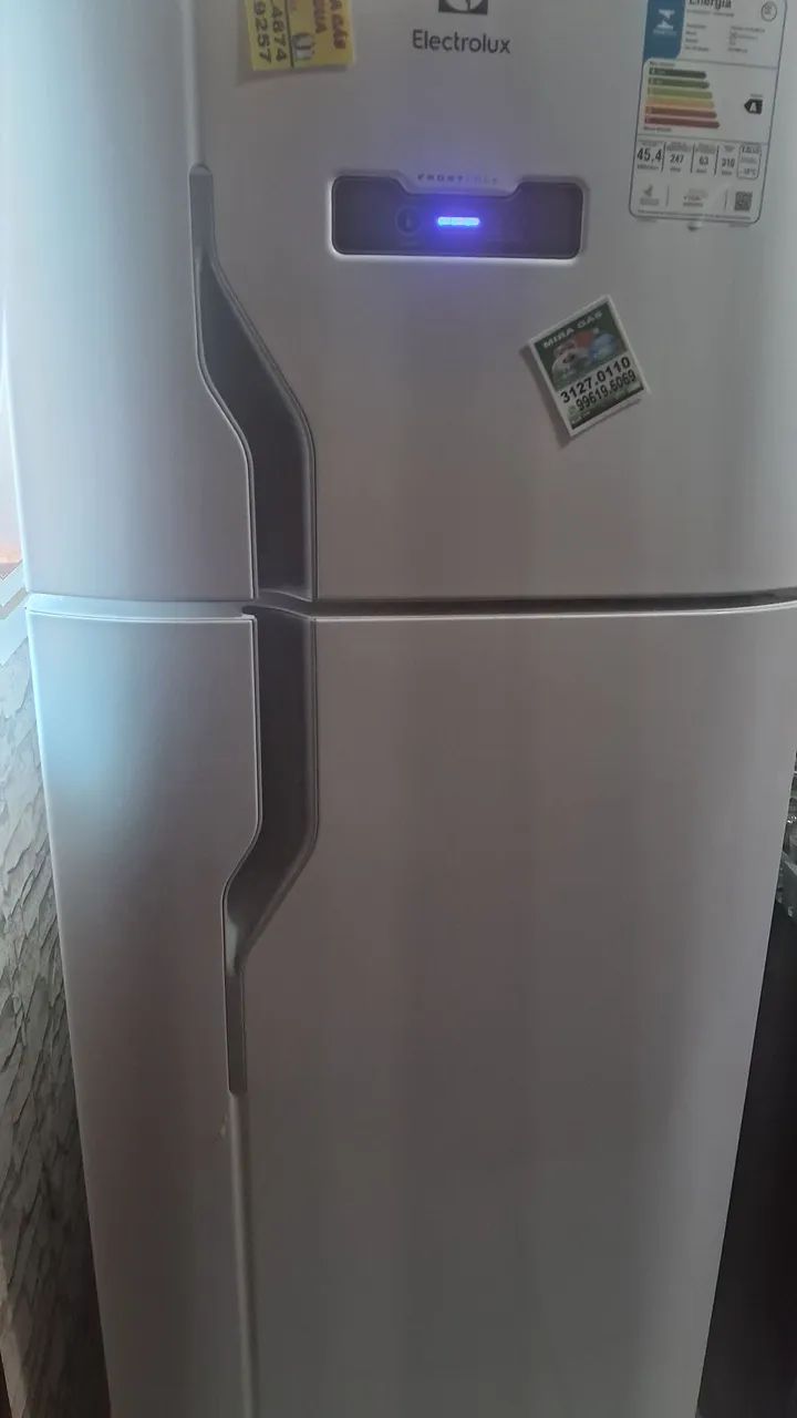 Geladeira nova - Geladeiras e Freezers - Fazenda Esperança
