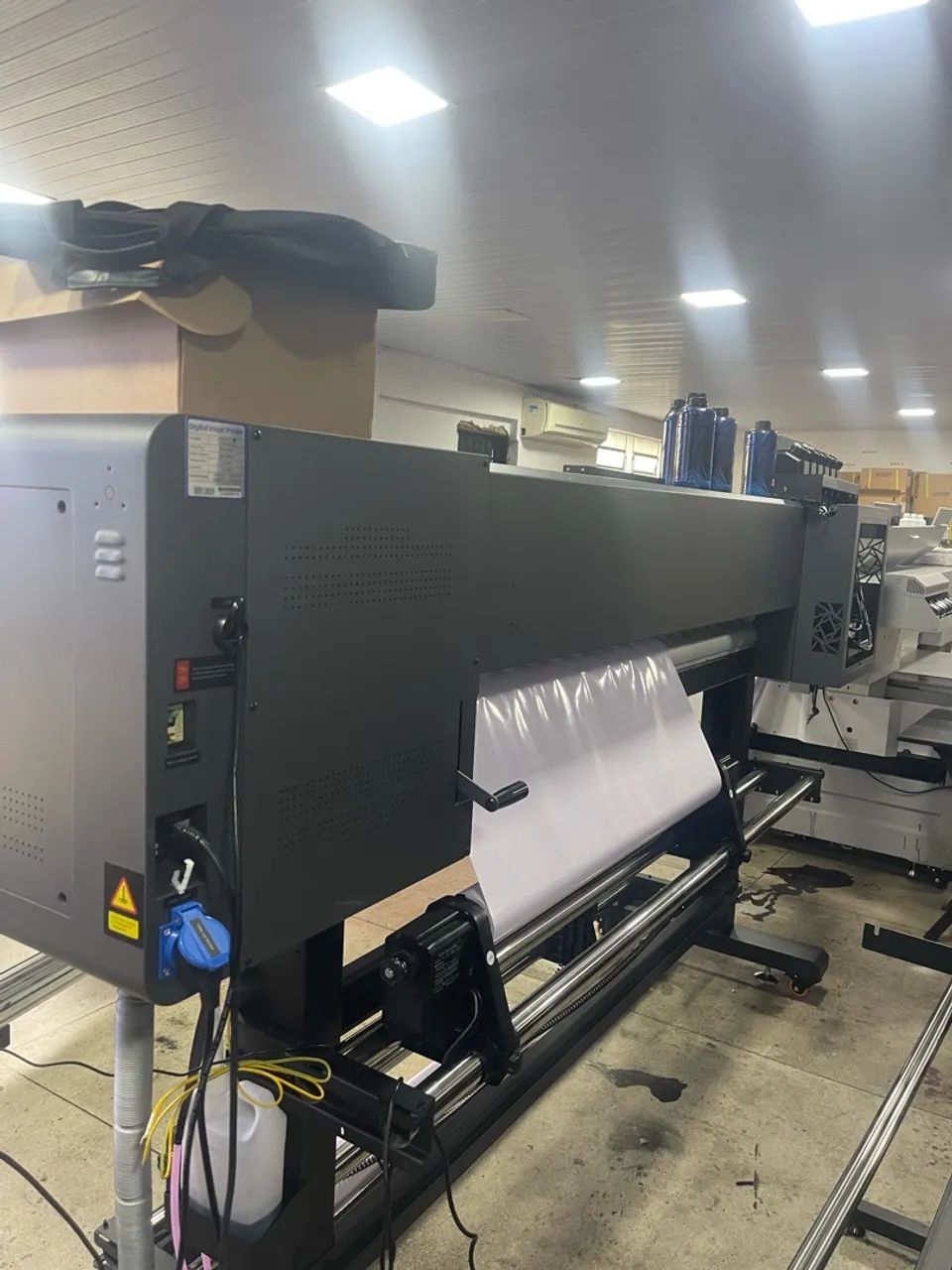 Plotter UV 180 3 Cabeças I3200 Branco, Colorido e Verniz - Foto 4
