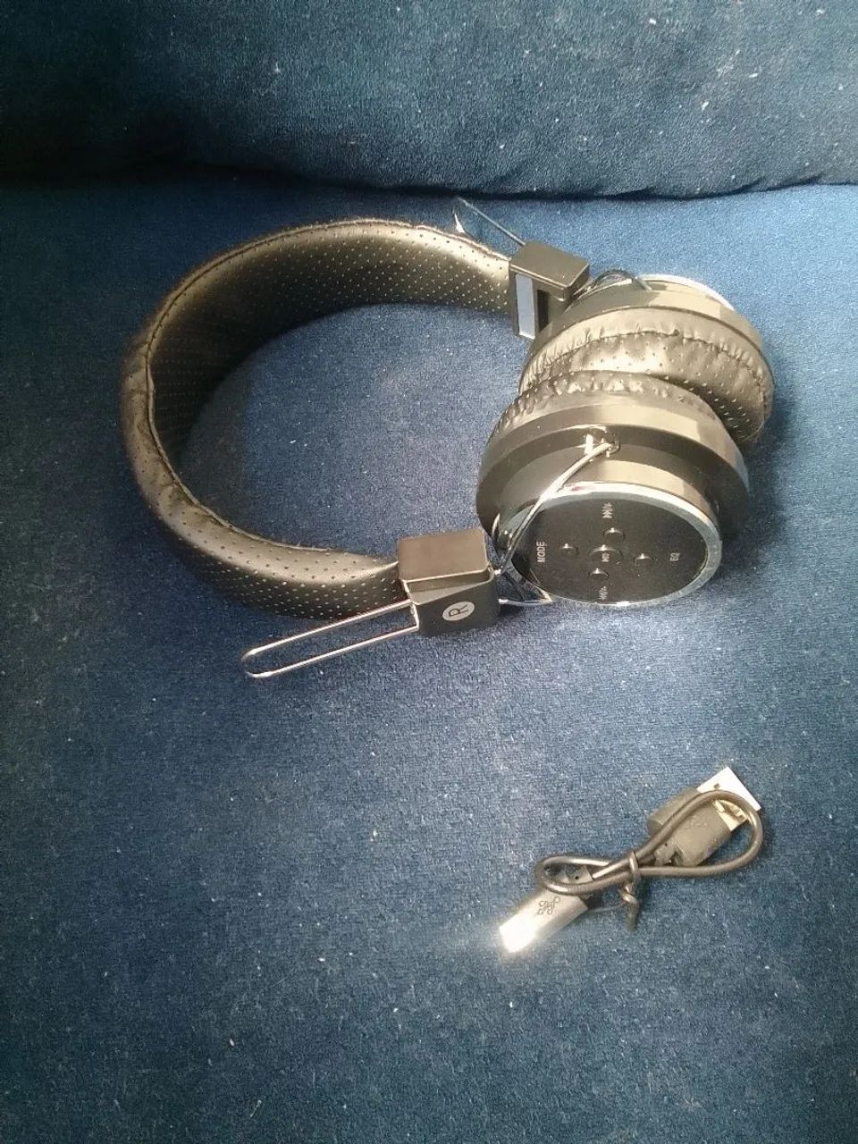 Fone bluetooth novo
