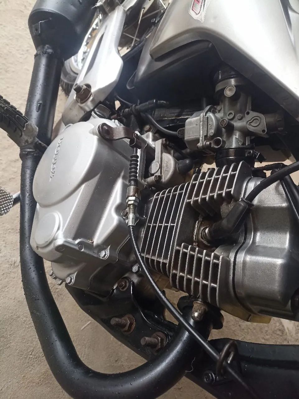 * Oportunidade* Cg150 