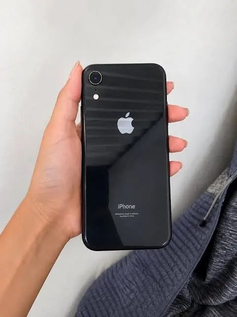 iPhone XR