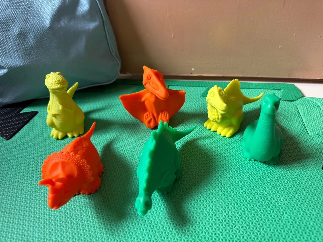 Dinossauro brinquedo 