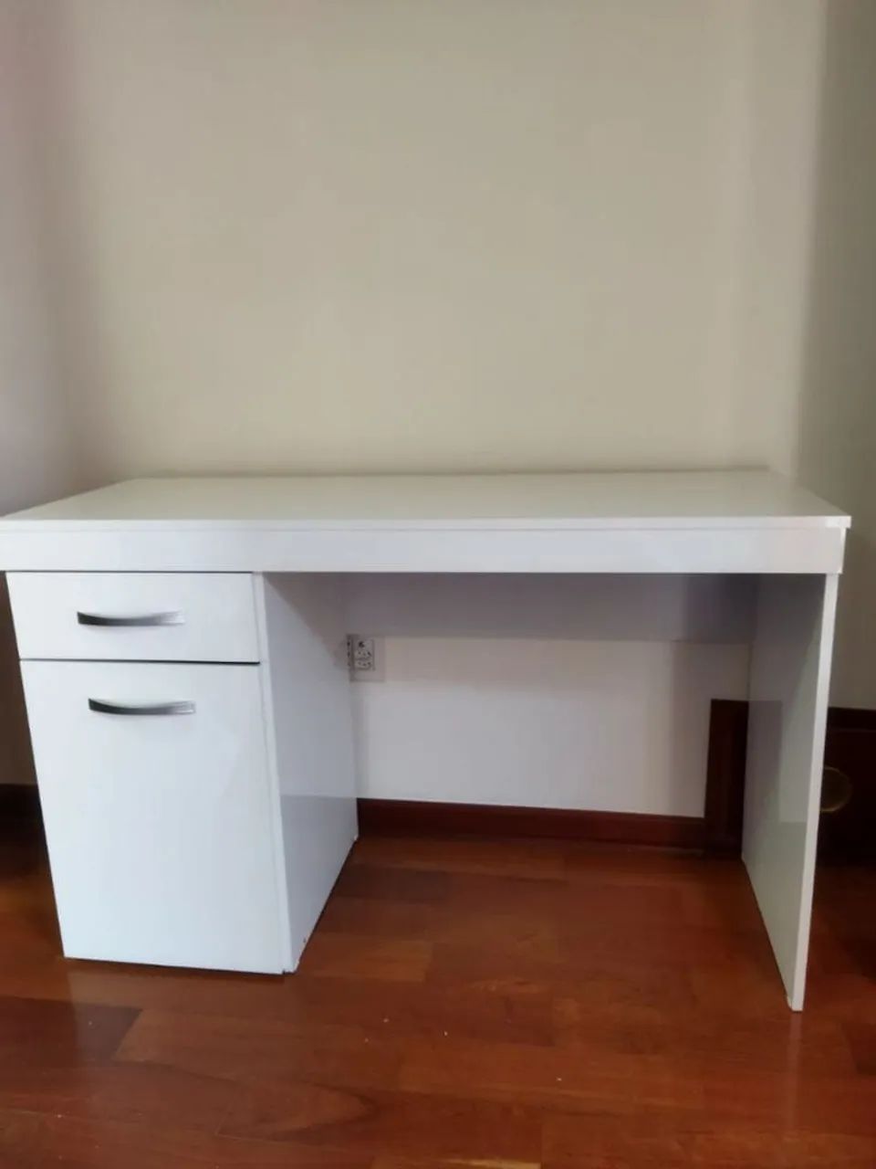 ESCRIVANINHA OU MESA DE COMPUTADOR NOVA NA CAIXA  - Foto 5