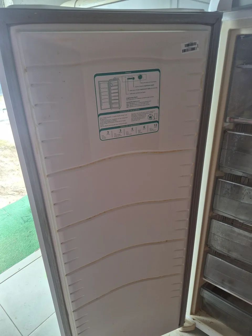 VENDE FREEZEE VERTICAL CONSUl - Foto 2