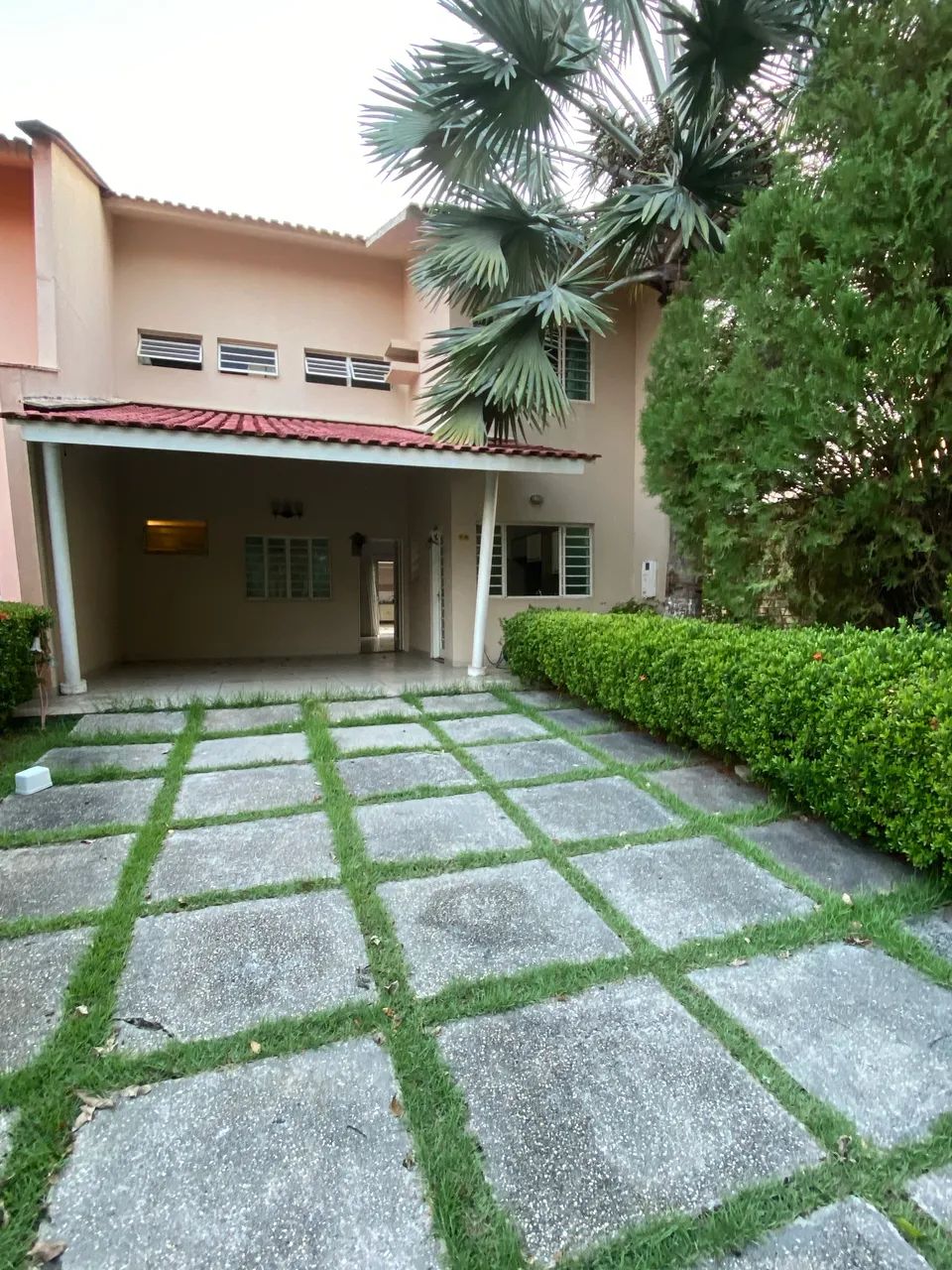 RESIDENCIAL LÁ VILLETTE 