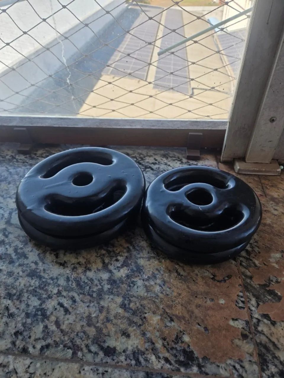 Anilhas emborrachadas de musculação - Foto 2