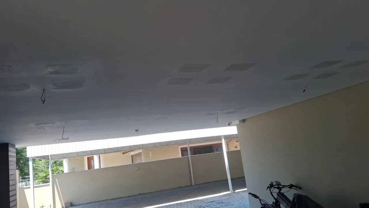 Reparos em gesso moldura - Foto 3