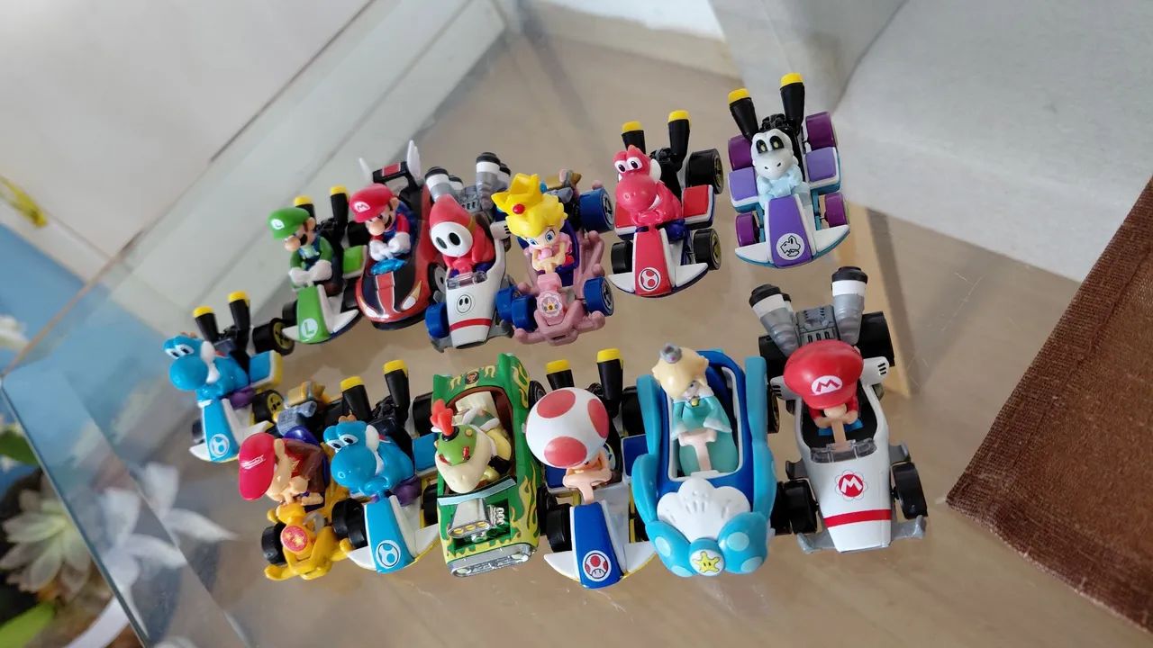 Hot wheels mario kart 