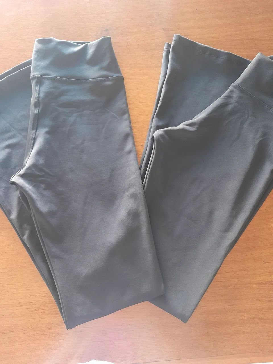 Calça flare - Foto 3